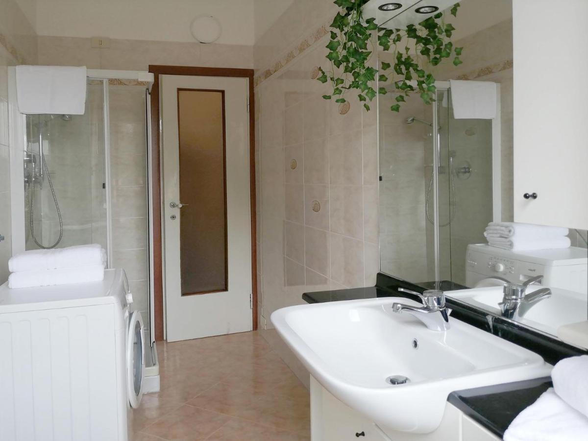 Vistalago 55 B Como Exterior photo